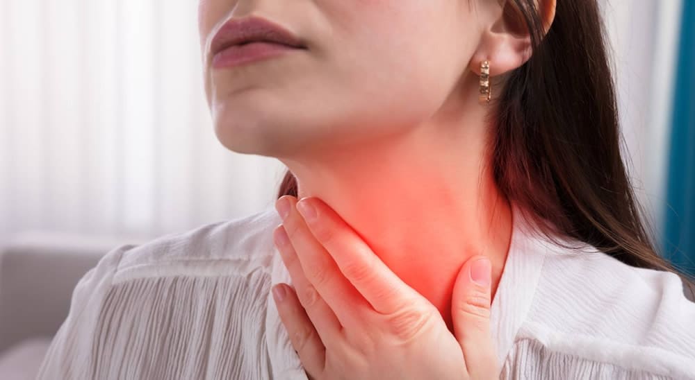 Hausmittel gegen Halsschmerzen » Hilfe schnell, einfach & effektiv!